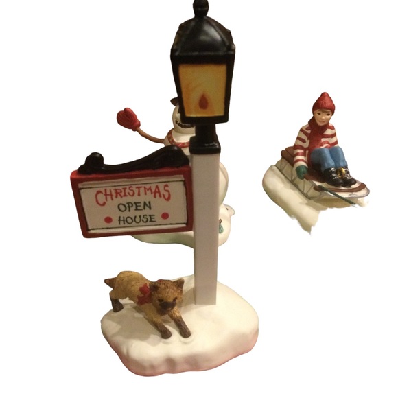 Vintage Hallmark Keepsake Victorian Christmas Memories Kinkade Ornaments - Picture 5 of 8